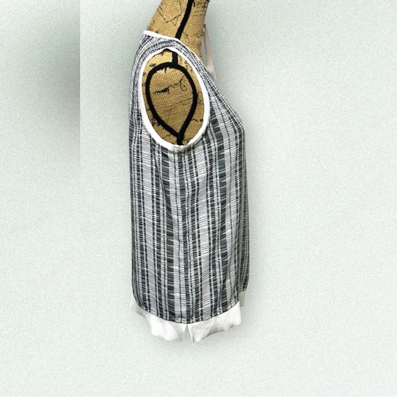 286 - BELLE VERE MEDIUM SUMMER TOP - Picture 3 of 12